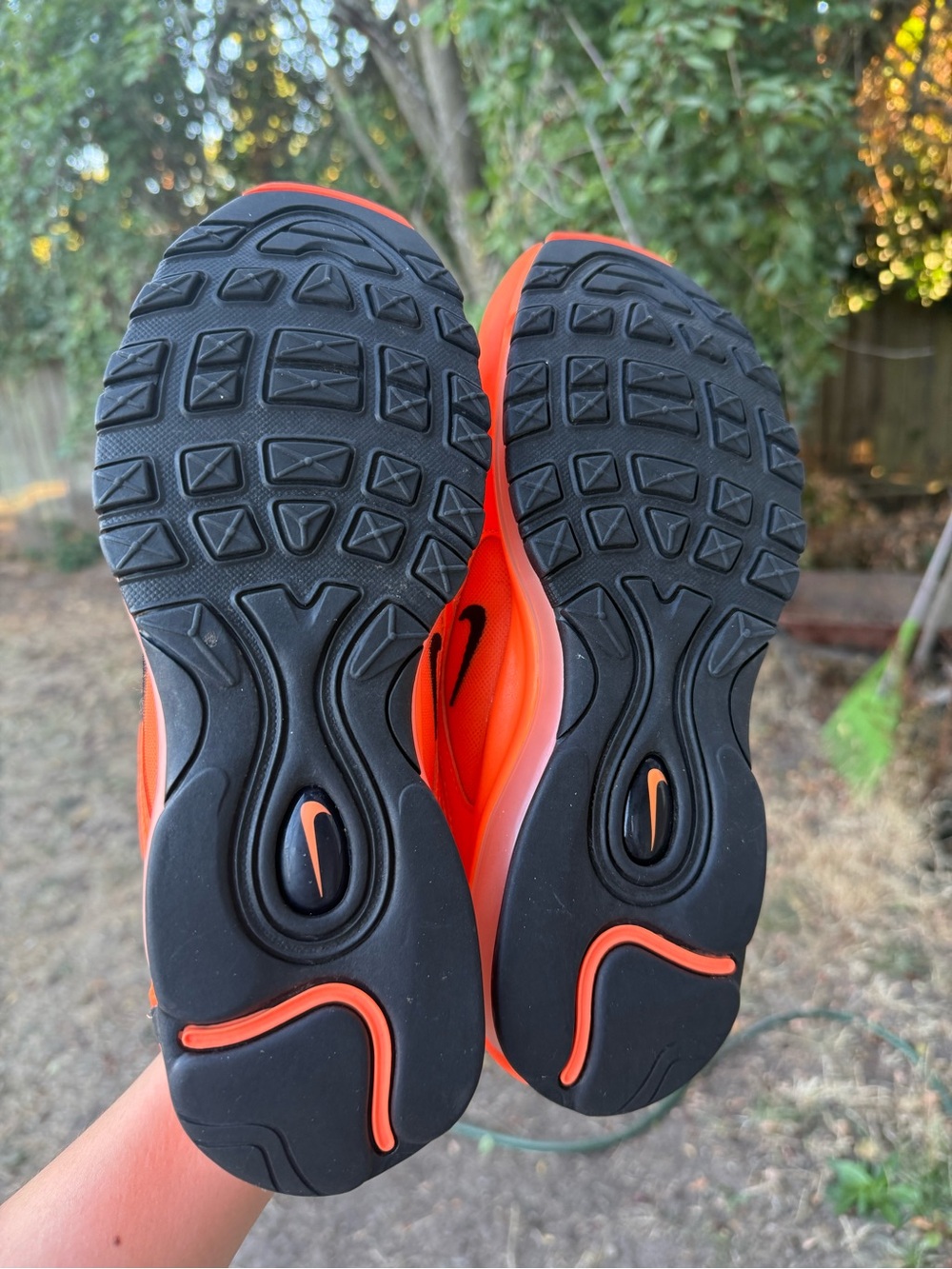 Women’s The Nike Air Max 97 Atomic Orange size 10 - Picture 4 of 10